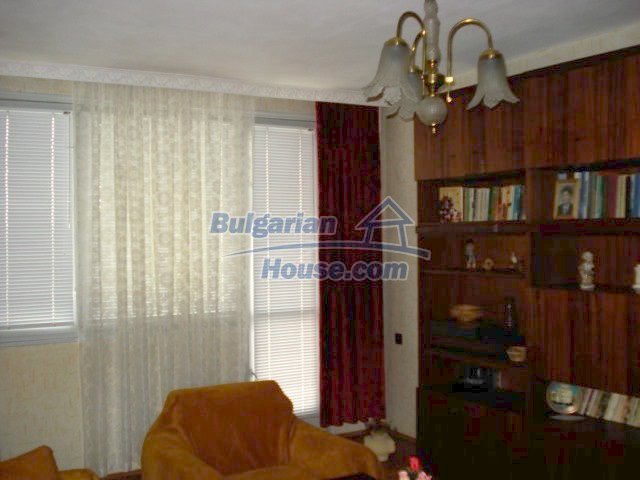 1-bedroom apartments for sale near Elhovo - 11440