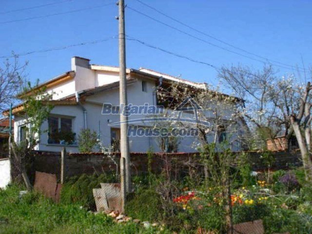 Houses for sale near Elhovo - 11672