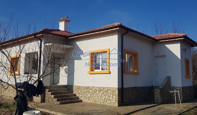 Къщи за продан до Добрич - 13920
