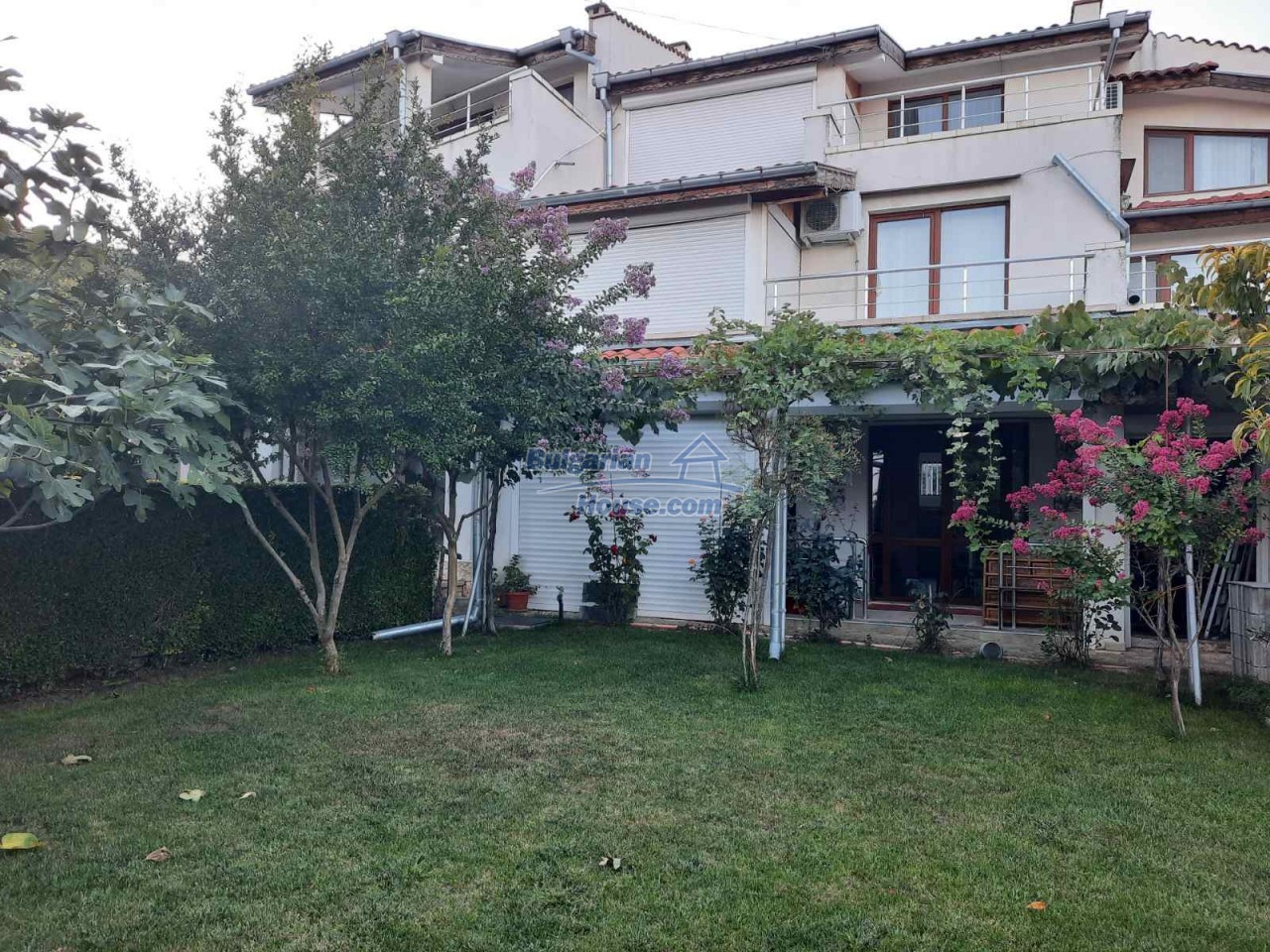 Къщи за продан до Добрич - 14348