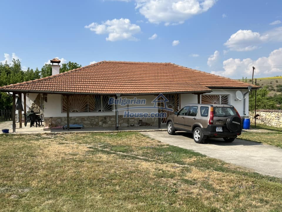 Къщи за продан до Добрич - 14763