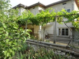 Houses for sale near Chirpan - 12766