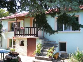 Houses for sale near Stara Zagora - 11820
