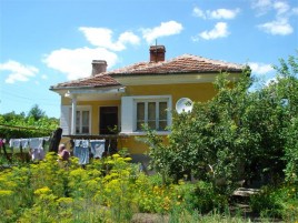 Houses for sale near Elhovo - 12888