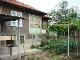 Houses for sale near Veliko Tarnovo - 12949
