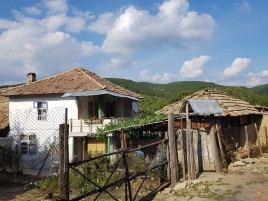Houses for sale near Targovishte - 13073