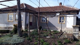 Къщи за продан до Добрич - 14155