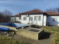 13455:30 - House with a swimming pool only 6 km from Balchik