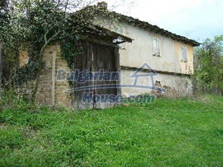 5009:4 - Appealing old bulgarian house in a picturesque village