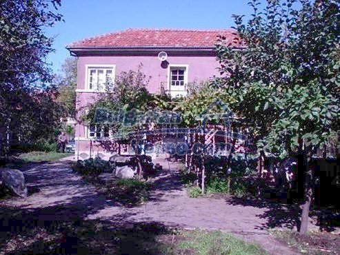 For Sale 3 Bed Villa House In Lom Montana Bulgaria Real Estate Sales Buy Property Holprop Real Estate M546