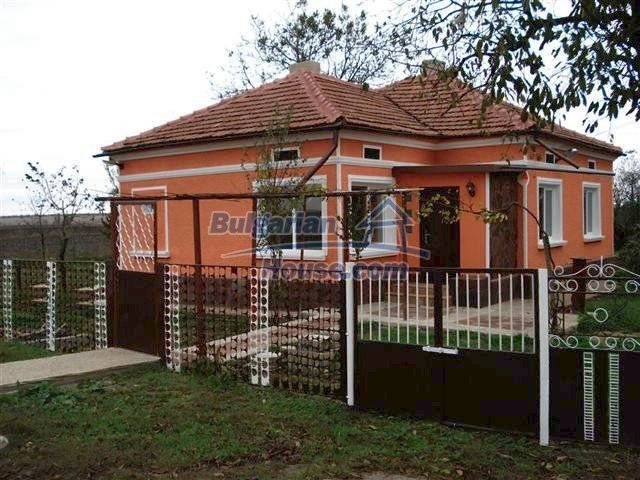 9451:8 - Предлагаем Вам дом после реконструкции в Болгарии!