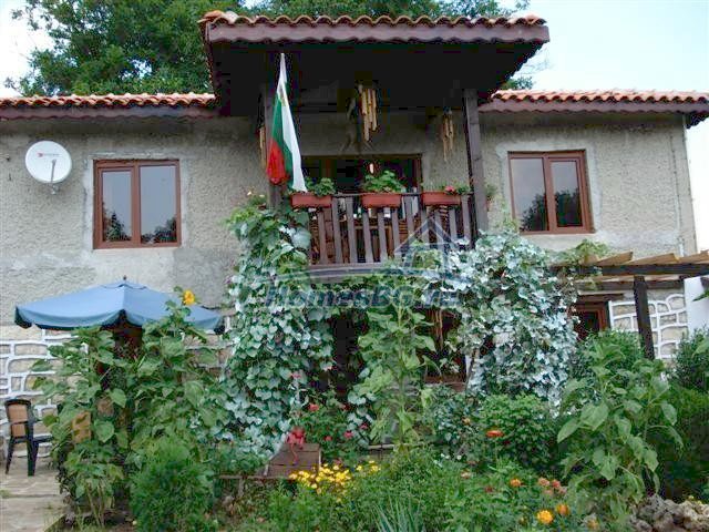 9468:1 - Удивительный болгарский дом возле озера