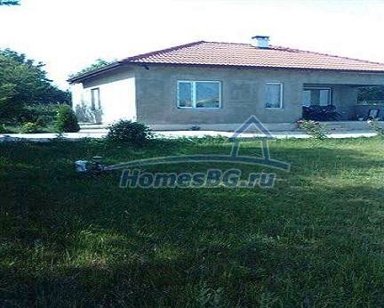 9641:1 - Дом для продажи с двором в Болгарии