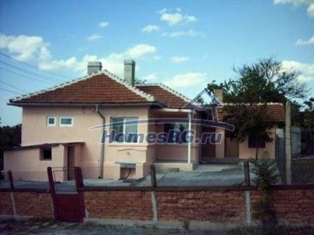 9652:2 - Кирпичный дом на продажу в 13 км от Елхово - Болгария