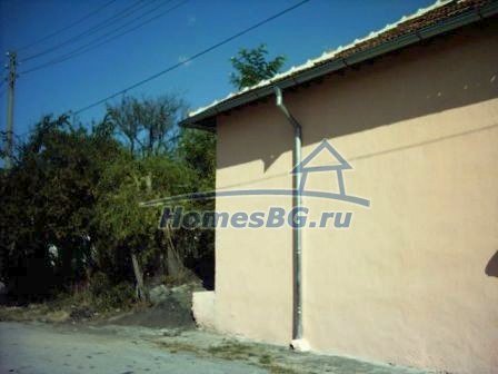 9652:4 - Кирпичный дом на продажу в 13 км от Елхово - Болгария