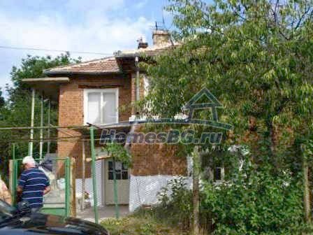 9726:21 - Двухэтажный дом на продажу в деревне Попово 