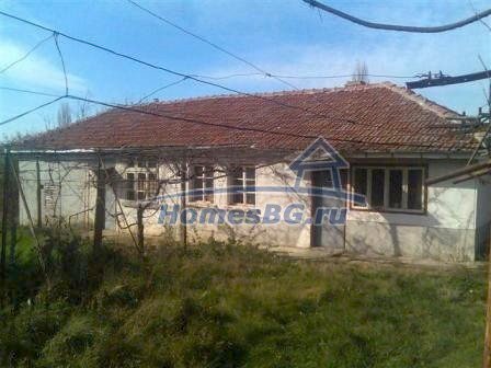 9753:1 - Это старый болгарский крепкий дом на продажу