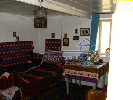 9759:21 - Двухэтажный болгарский дом на продажу в 17 км от Елхово