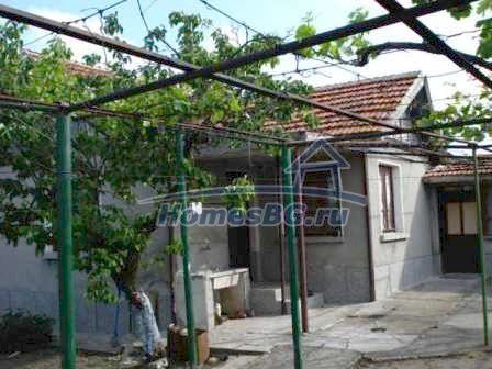 9775:26 - Красивый болгарский дом на продажу в деревне Сламино