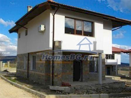 9783:5 - Продажа дома в Болгарии в жилом комплексе с бассейном