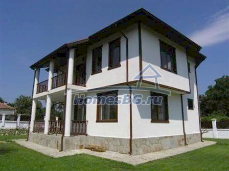 9786:18 - Мы предлагаем Вам купить новый дом в  болгарском стиле