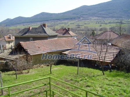 9787:34 - болгарский сельский дом для продажи в Болгарии!