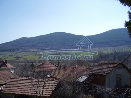 9787:38 - болгарский сельский дом для продажи в Болгарии!