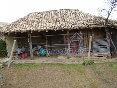 9788:12 - Двухэтажный дом для продажи в деревне, в 20 км от Попово!
