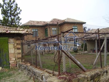 9788:16 - Двухэтажный дом для продажи в деревне, в 20 км от Попово!