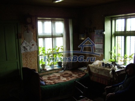 9788:25 - Двухэтажный дом для продажи в деревне, в 20 км от Попово!
