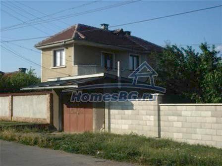 9795:2 - Болгарский дом для продажи в живописной деревне до Добрич!
