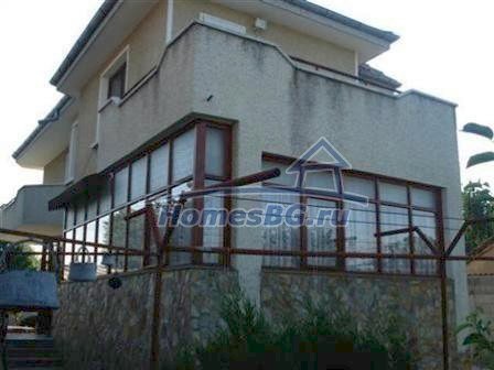 9795:15 - Болгарский дом для продажи в живописной деревне до Добрич!