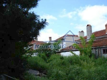 9799:13 - Массивный деревенский дом на продажу в городе Елхово - Болгария