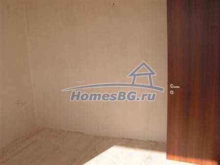 9803:21 - Недавно построенный дом в болгарском стиле для продажи