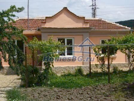 9805:1 - Продажа недвижимости в Болгарии в уютной  деревне