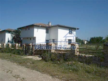 9806:10 - Продажа уютного дома в Болгарии недалеко от курорта Албена