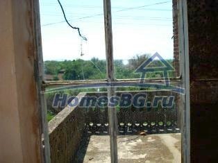 9816:6 - Продается массивный кирпичный дом в красивом болгарском селе