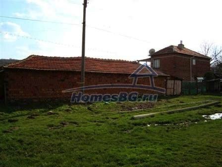 9836:4 - Кирпичый дом на продажу в живописной болгарской деревне