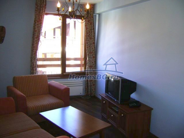 9879:4 - Полностью меблированная и оборудованная квартира в Банско