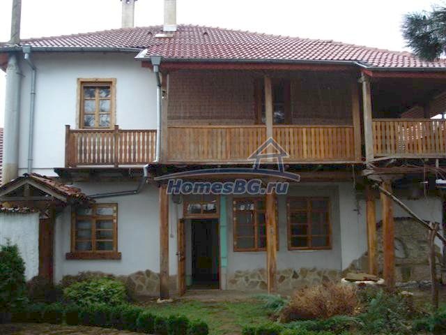 9884:2 - Купите Болгарский дом с уютный камин вблизи города Добрич!