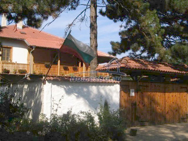 9884:3 - Купите Болгарский дом с уютный камин вблизи города Добрич!
