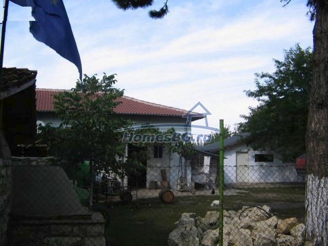 9884:8 - Купите Болгарский дом с уютный камин вблизи города Добрич!
