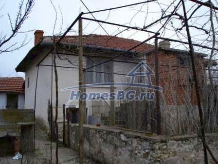 9886:23 - Продается дом в живописной болгарской деревне