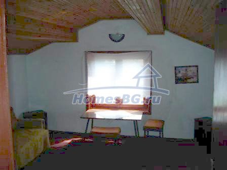 9894:25 - Предлагаем Вам уютный дом для продажи с мебелью вблизи Добрич
