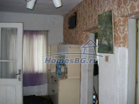 9901:7 - Кирпичный одноэтажный дом на продажу в болгарской деревне