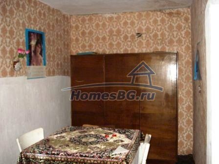 9901:11 - Кирпичный одноэтажный дом на продажу в болгарской деревне