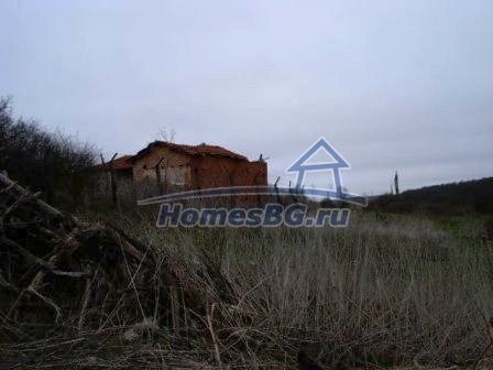 9902:3 - Дешевый небольшой кирпичный дом на продажу в Болгарии