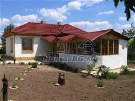 9903:1 - Сельский дом для продажи в Болгарии в тихом поселке!