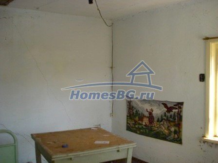 9914:8 - Дом на продажу в один этаж в живописной деревне в Болгарии 
