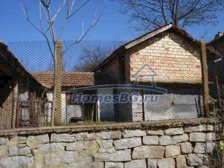 9914:14 - Дом на продажу в один этаж в живописной деревне в Болгарии 